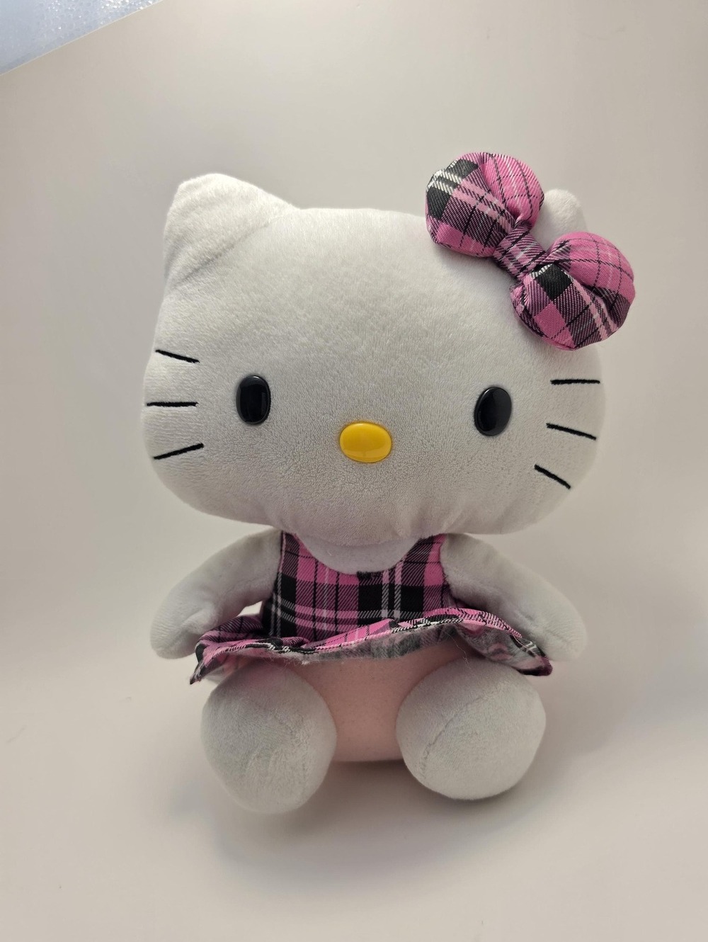 Ty Beanie Vintage “Hello Kitty” the Hello Kitty - No Hang Tag (Larger 10 inch)